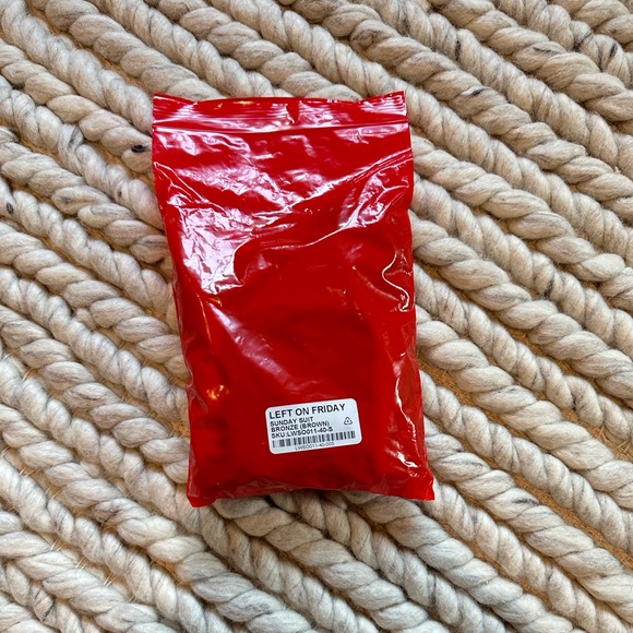 NWT Left On Friday Sunday Suit, Bronze (Brown) Size Small, Regular Length - Picture 9 of 9